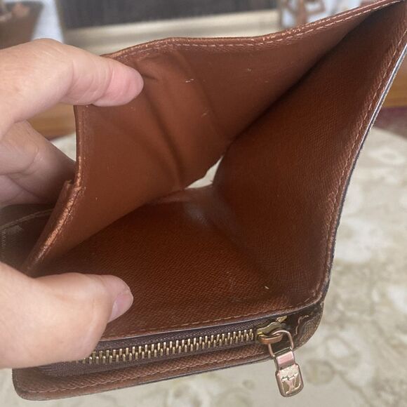 Louis Vuitton Monogram Compact Zip Bifold Wallet Authentic - Picture 13 of 17